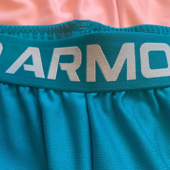 Under Armour Women’s Shorts (set of 3) - Picture 6 of 8